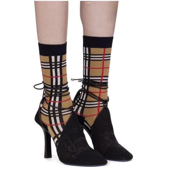 Burberry Ankle Wrap Mesh Knit Pumps in Black
